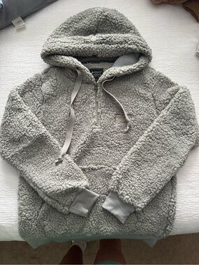 Simply Southern Womens Light Gray Sherpa Half-Zip Hoodie